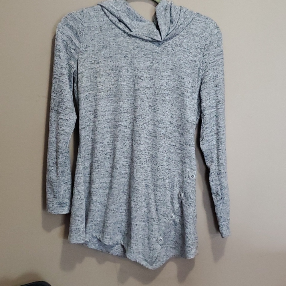 Lily Morgan sweater size medium